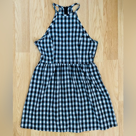 Casual summer women’s dress size SMALL - Picture 1 of 5